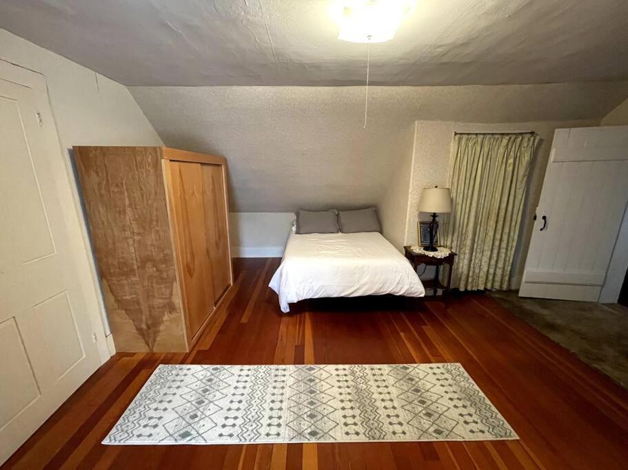 Cute 6-Bedroom Getaway In The Heart Of Littleton Luaran gambar
